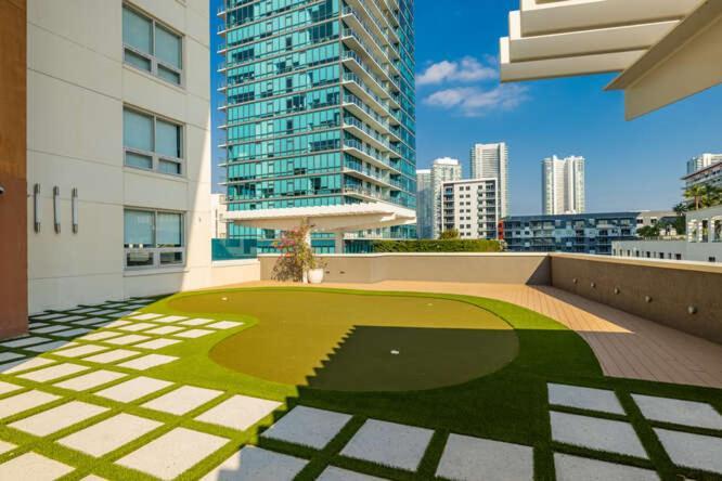 Apartment Vice - Midtown Pool And Parking